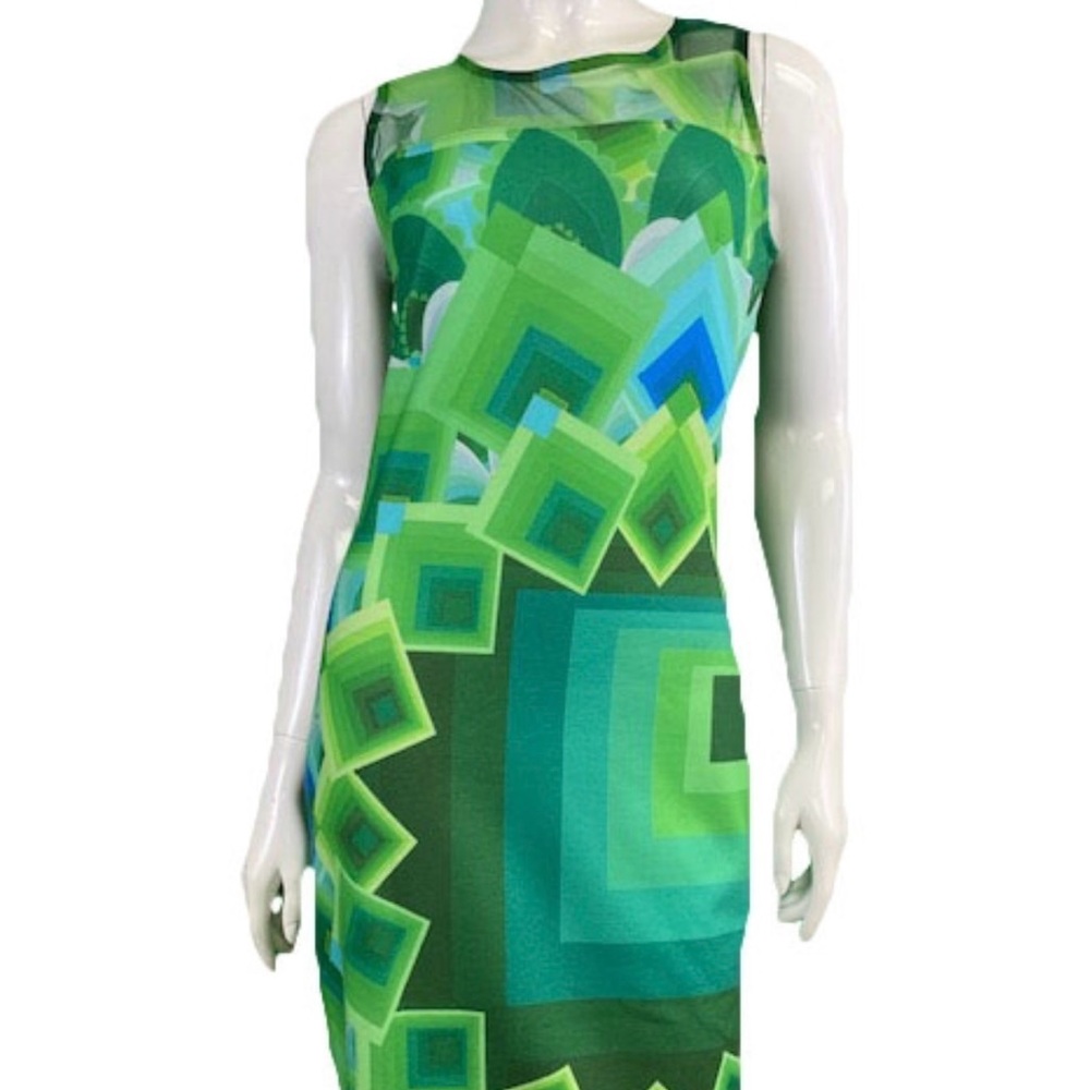 236. DESIGUAL 40V2141 Sleeveless
Green Geometric patterned Sheath Dress